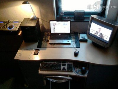 Booth: Studio !
